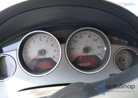 2011 Volkswagen Routan Se from USA, damaged, VIN 2V4RW3DG5BR670740